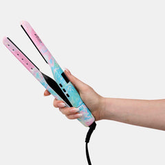 Aria Beauty The Twist Flat Iron
